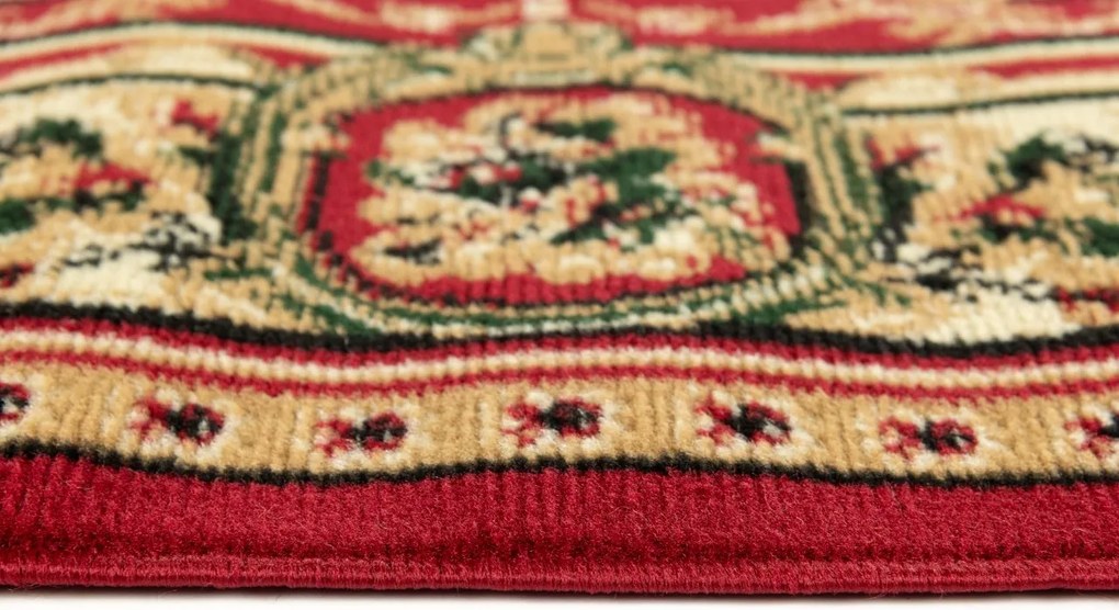 TA Koberec F744A ČERVENÝ ATLAS PP OV Rozmer: 140x200 cm