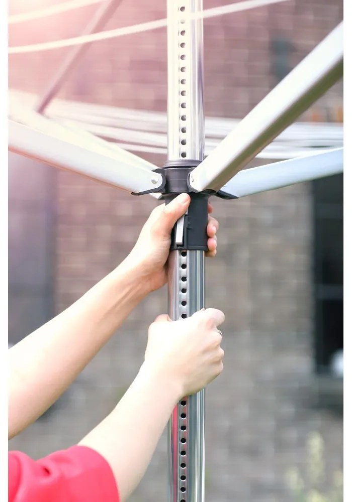 Vonkajší sušiak na bielizeň v striebornej farbe 40 m Topspinner – Brabantia