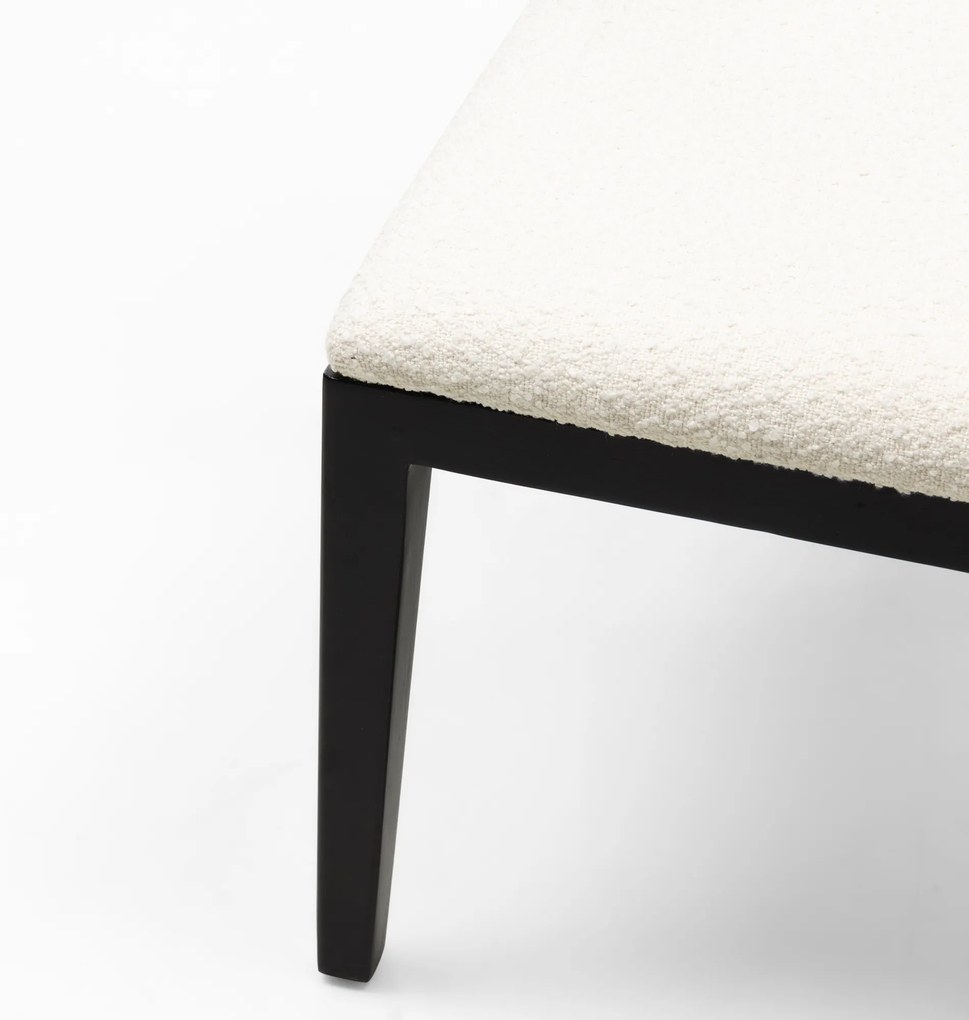 Designová jídelní židle Apulia z masivu boucle krémová