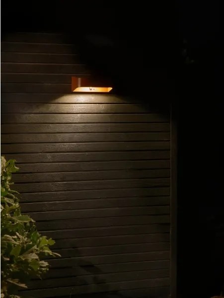 Nordlux - LED solárne svietidlo so senzorom MARCELLIO LED/5W/5V IP54 hnedá