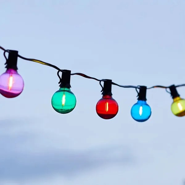 HS Farebná svetelná reťaz s LED žiarovkami - YARDBULBS
