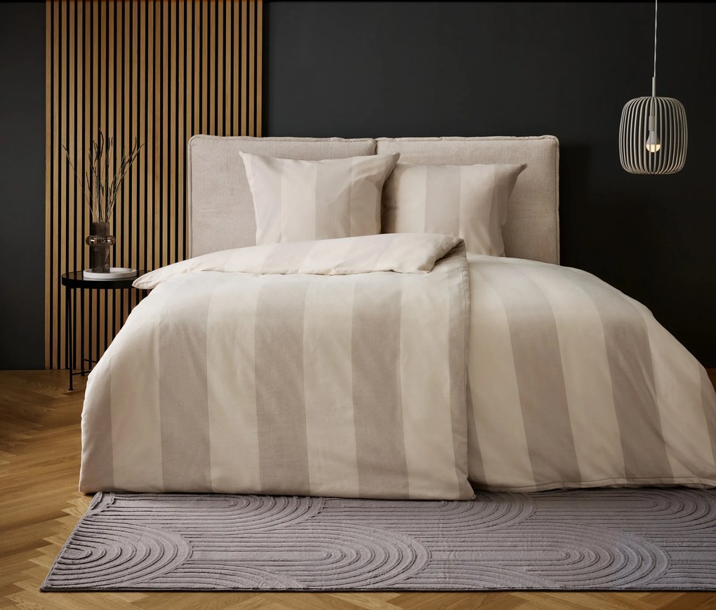 Posteľná bielizeň z luxusného flanelu, s béžovými prúžkami, štandardná veľkosť