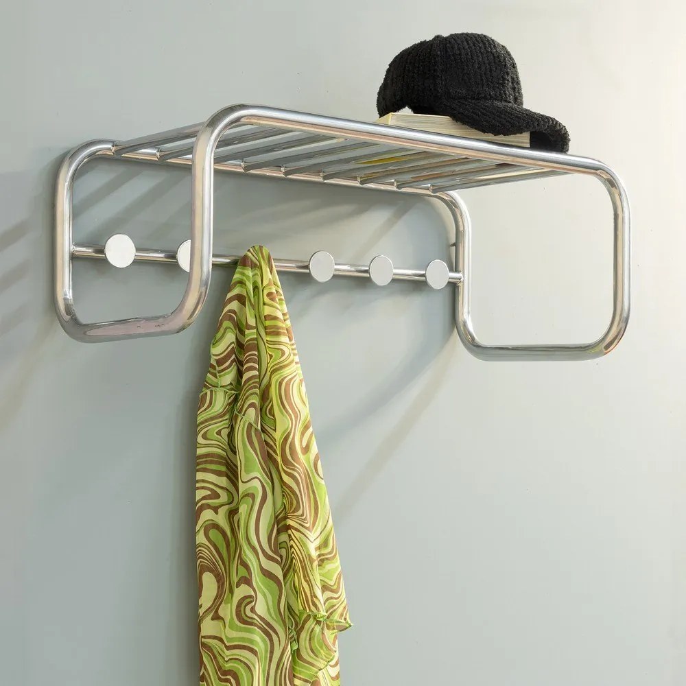 Kovový nástenný vešiak v striebornej farbe s poličkou 72 cm Retro – Spinder Design