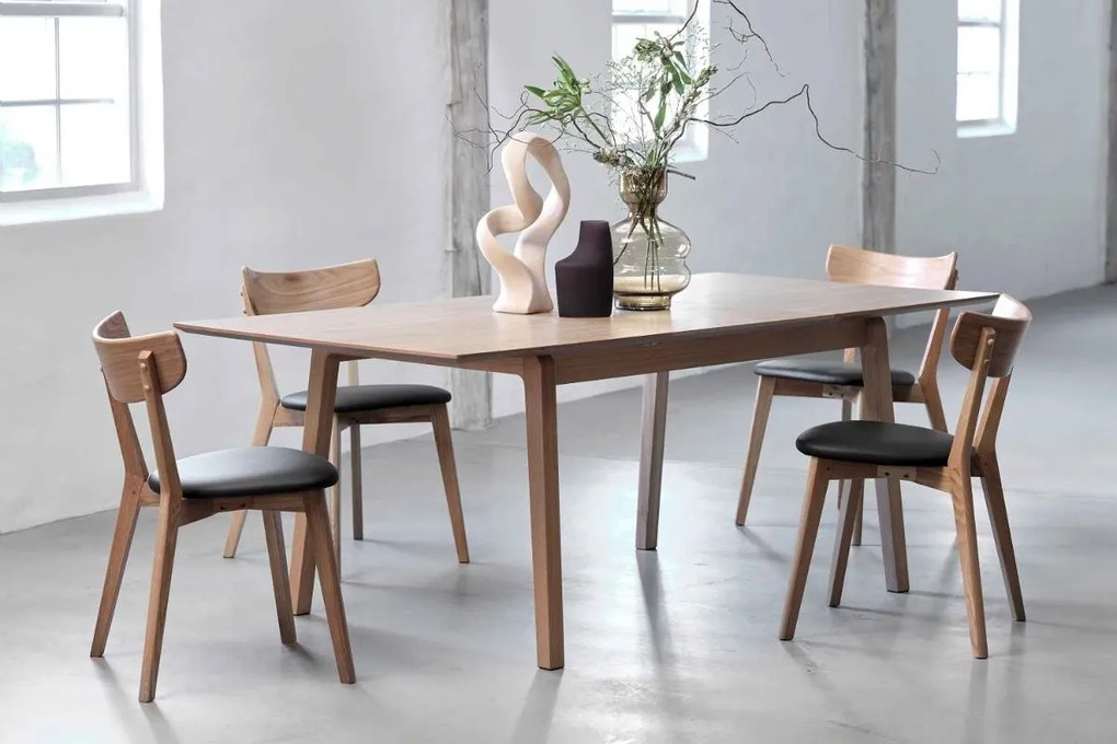 Rozkladací jedálenský stôl Zabrina 140-200 cm prírodný dub