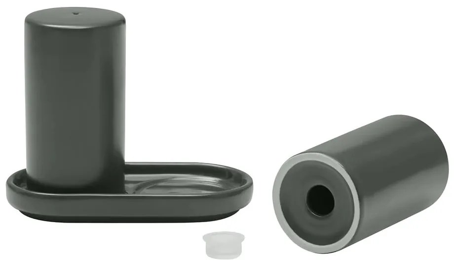 Soľnička a korenička so stojanom Pilar – Blomus