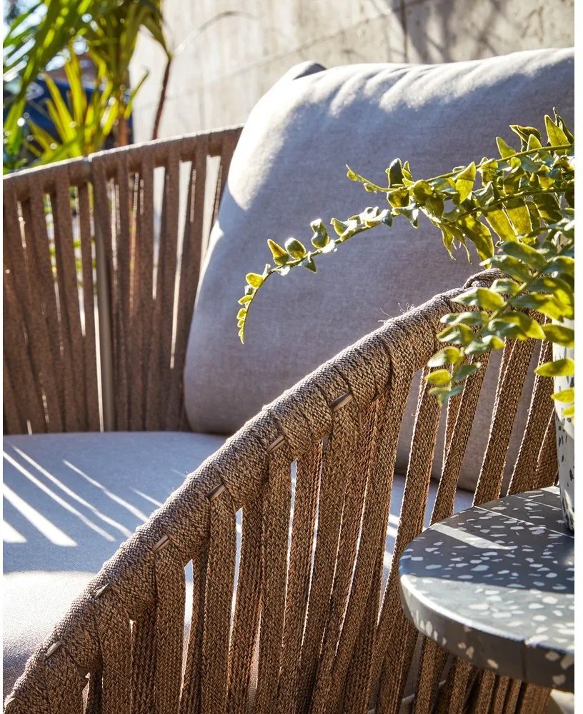 Svetlosivé/hnedé kovové záhradné kreslo Branzie – Kave Home