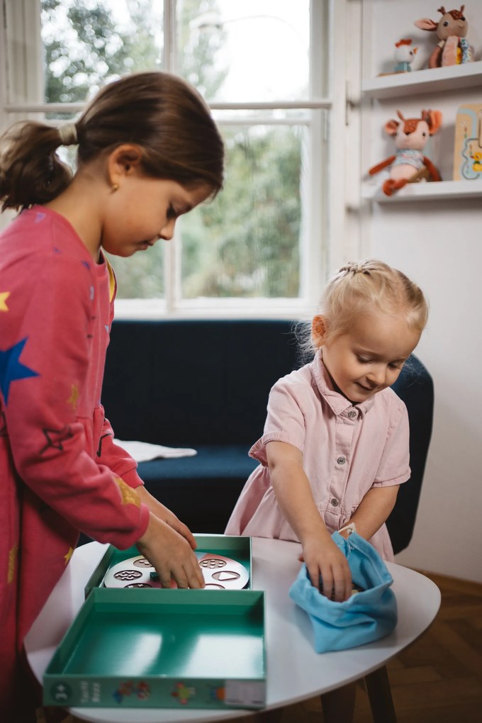 Hmatové loto – Bzzz