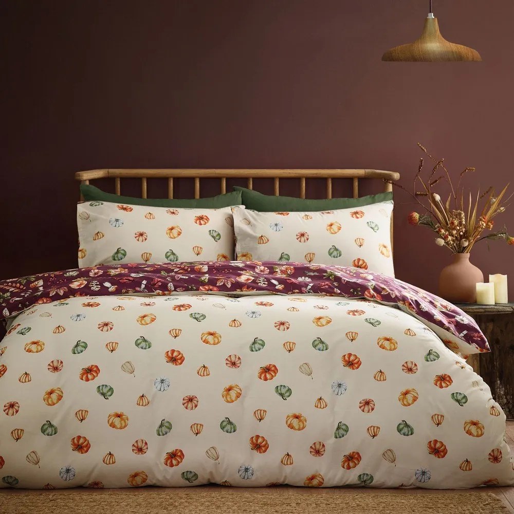 Fialové obliečky na dvojlôžko 200x200 cm Autumn Pumpkins – Catherine Lansfield