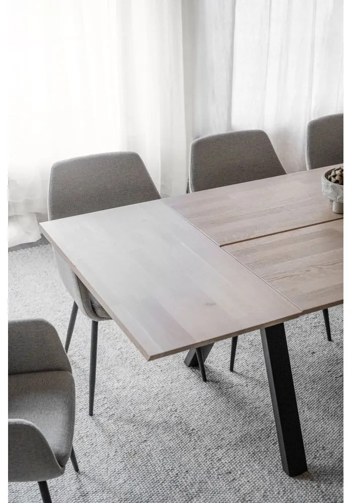 Rozkladací jedálenský stôl s doskou z dubového dreva 220x100 cm Carradale - Rowico