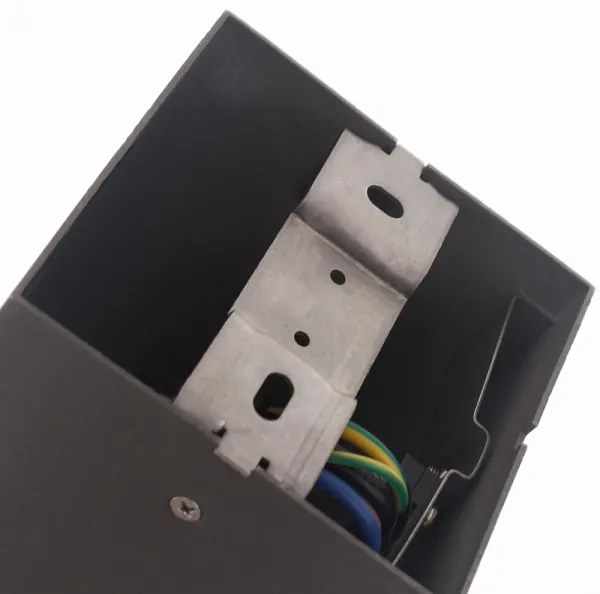 Vonkajšia lampa so zásuvkou GARD 1xE14/60W/230V IP44