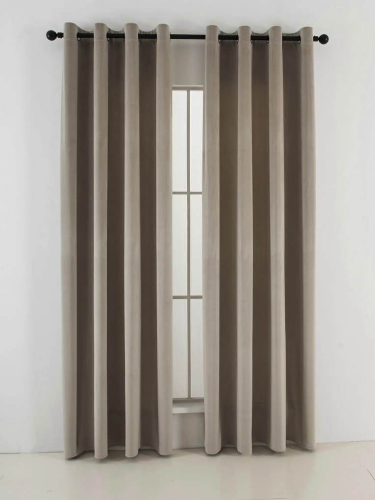 Zamatové zatemňovacie závesy Cesar cappuccino - 140 x 250 cm (2ks) - krúžky
