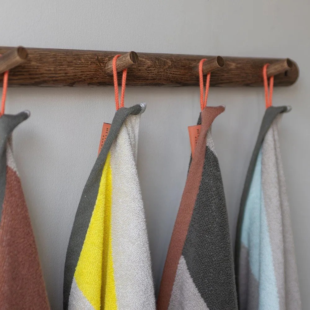 Kaki froté uterák z bio bavlny 50x90 cm Diagonal – Mette Ditmer Denmark