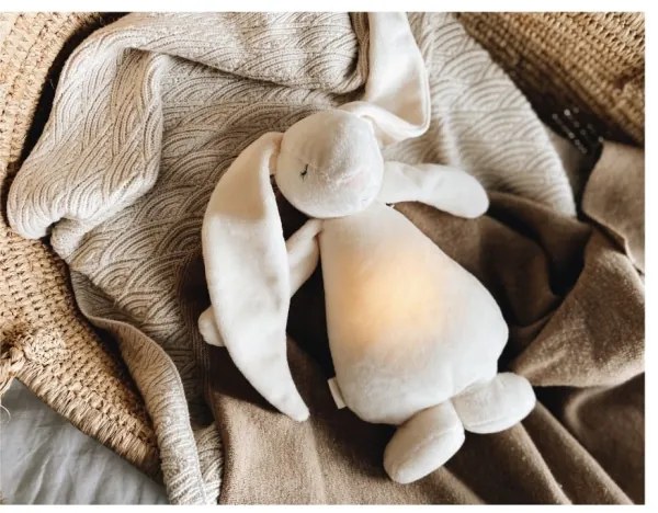 Moonie - Uspávačik s melódiou a svetlom zajačik cream