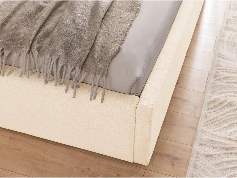 Krémová čalúnená dvojlôžková posteľ s úložným priestorom s roštom 140x200 cm Cille – Ropez