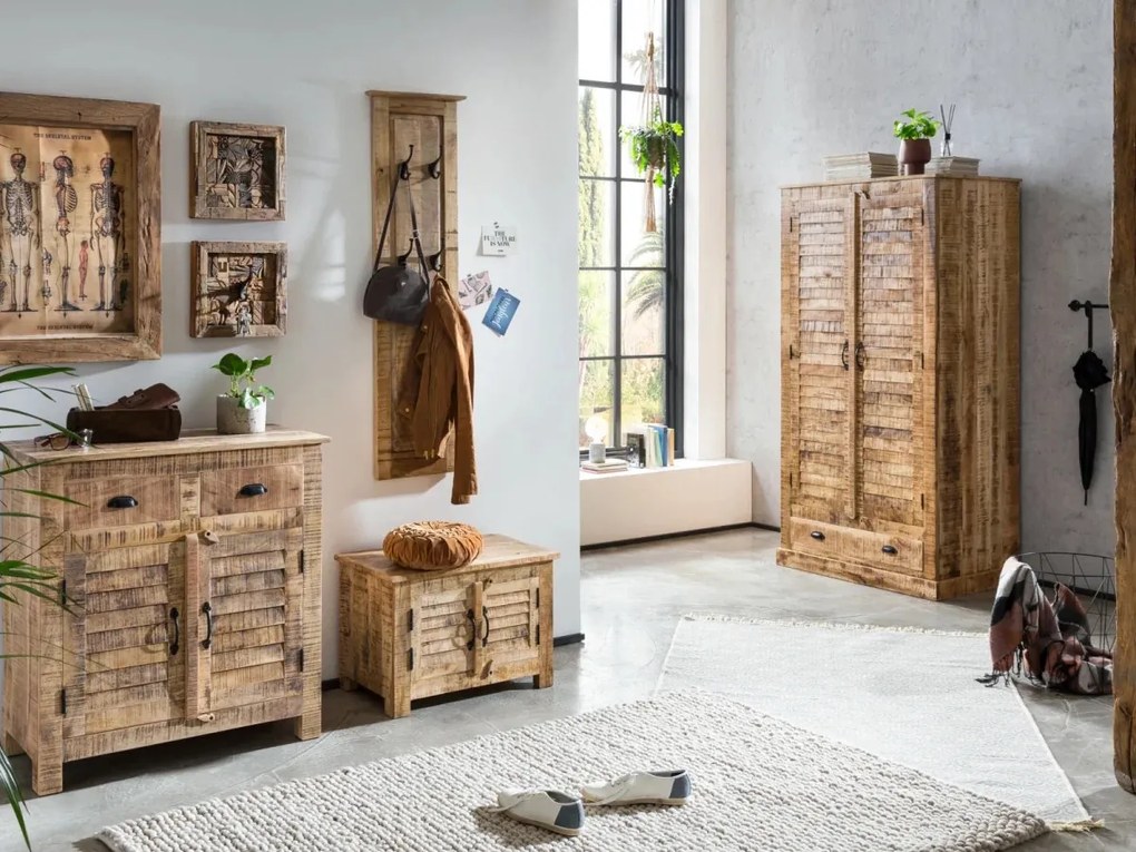 furniture-nabytek.cz - Masívna šatní skriňa Caribou z mangového dreva, lakovaná, prírodná farba – 90×60×180 cm