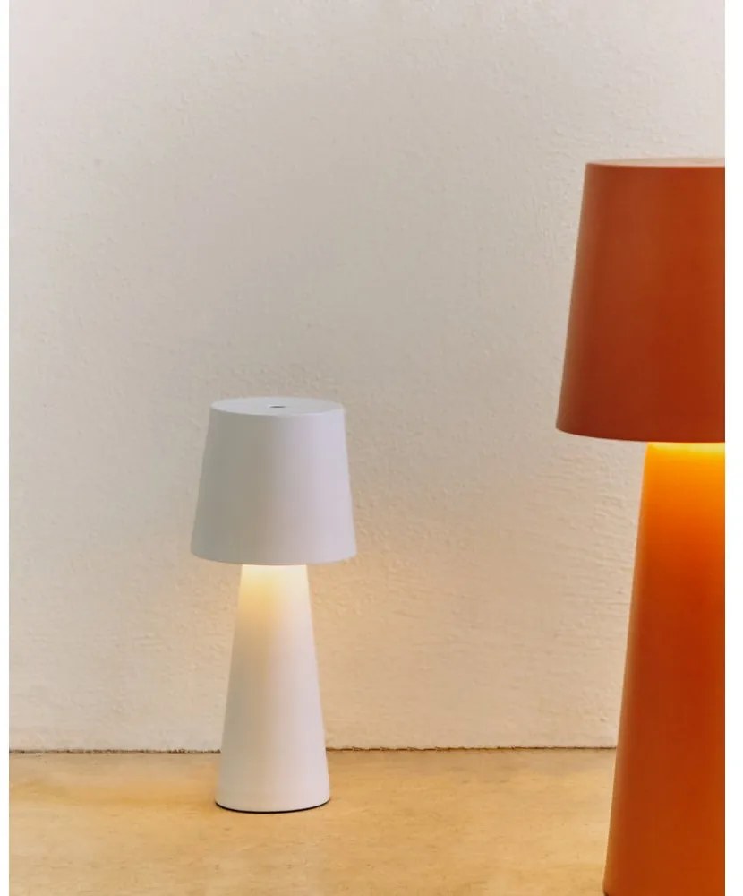 LED prenosné stmievateľné vonkajšie svietidlo na USB ø 10 cm Arenys – Kave Home