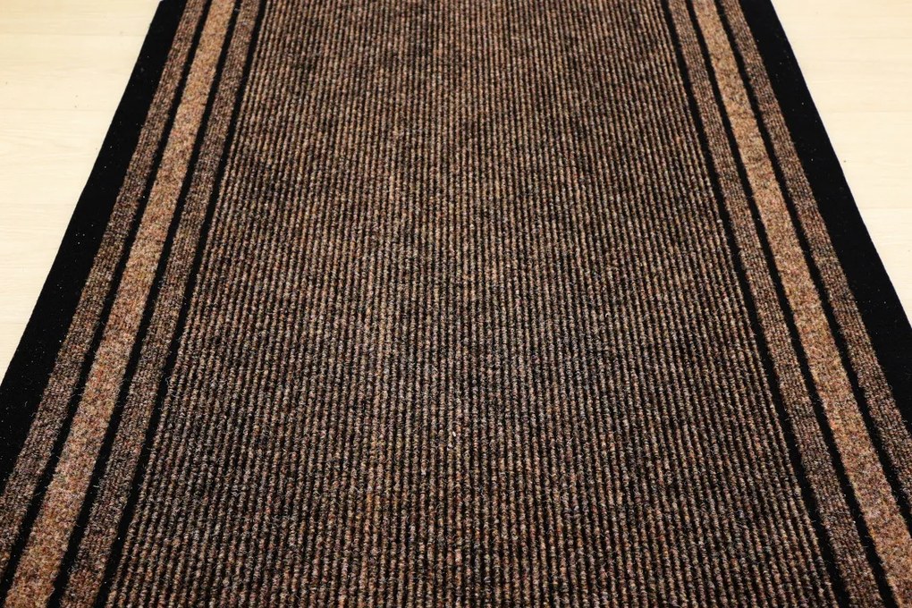 Spoltex, Protišmykový behúň na mieru Rekord 811 hnedá, šíre 120 cm, hnedá, chodba / predsieň