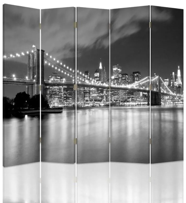 Ozdobný paraván Newyorský most Černobílý - 180x170 cm, päťdielny, klasický paraván