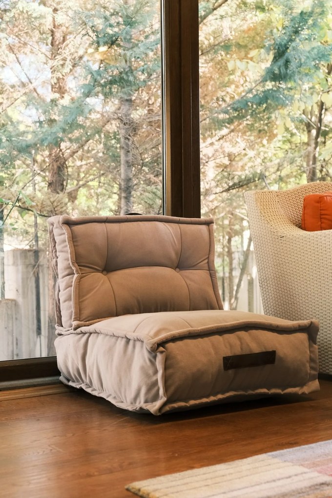 Sedací vak ve tvaru křesla Omi šedý