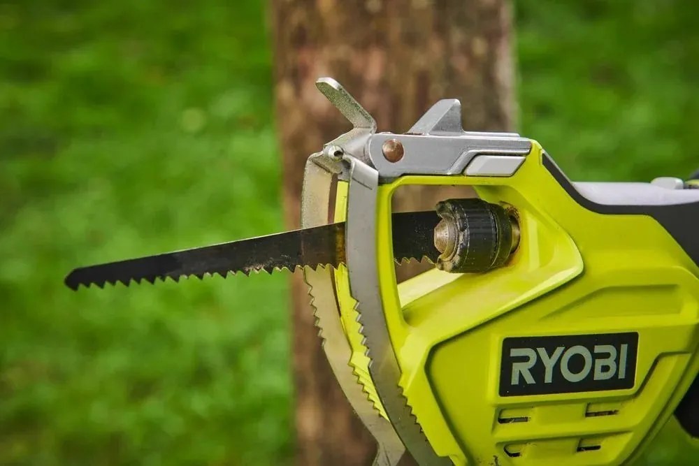 AKU píla prerezávacia - RYOBI RY18PSA-0; 18 V; ONE+™ (bez batérie a nabíjačky)