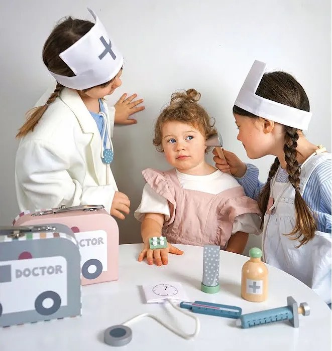 Lekársky kufrík pre deti ružový