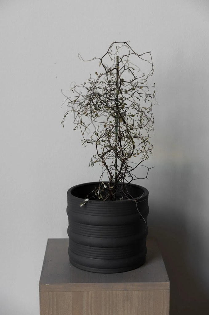Storefactory Keramický obal na kvetináč Arby Dark Grey
