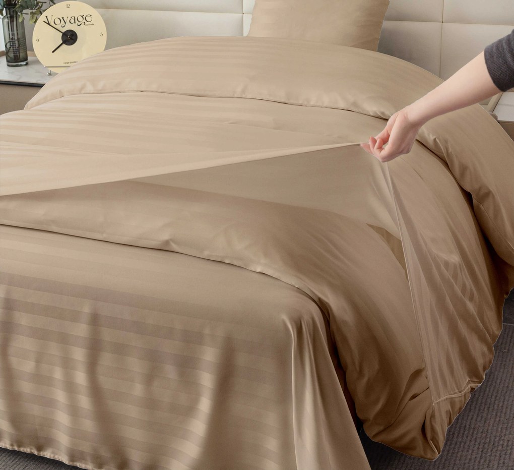 Hotelové obliečky z mikrovlákna JASMINE béžové - prúžok 2 cm, hotelové obálkové zapínanie Rozmer obliečky: 70 x 90 cm | 140 x 200 cm