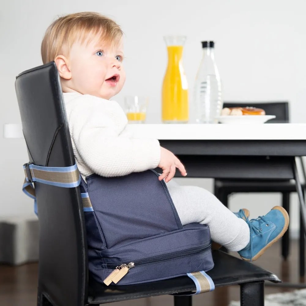 Tmavomodrý detský sedák Booster Seat – Roba