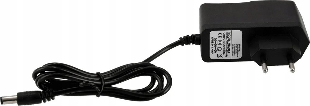 BERGE Zásuvný LED zdroj 12V - 18W - 1,5A