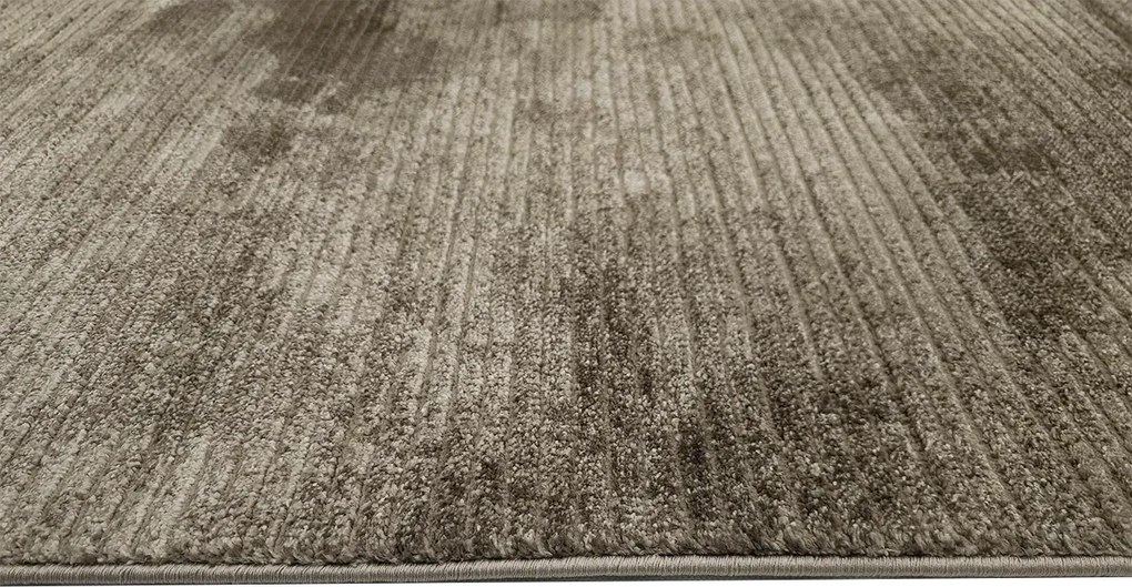 Koberec Eforia 9551 Brown – hnedý obdĺžnik pre každú miestnosť Rozmer: 160x220 cm