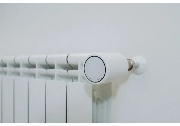 Immax NEO 07732C-SADA 4x Termostatická hlavica+ BRIDGE PRO v3 2xAA/3V Wi-Fi Tuya