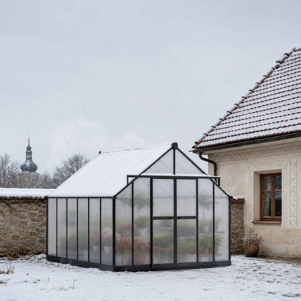 Skleník 245 x 305 x 370 cm, zosilnená konštrukcia, polykarbonát 6 mm