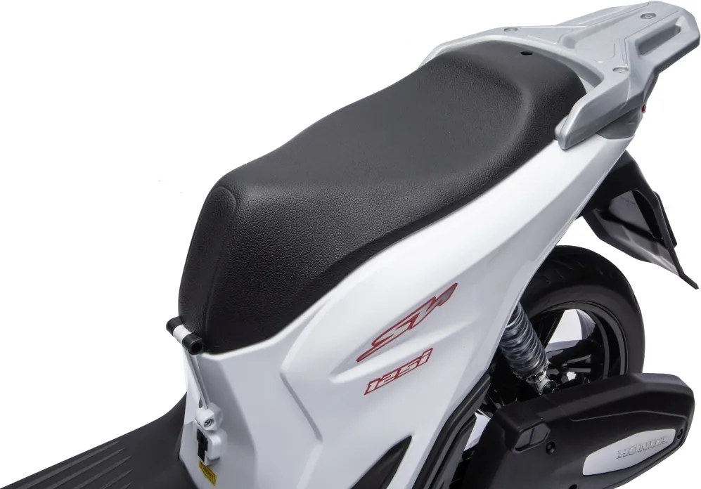 Ramiz Skúter Honda SH125i biely