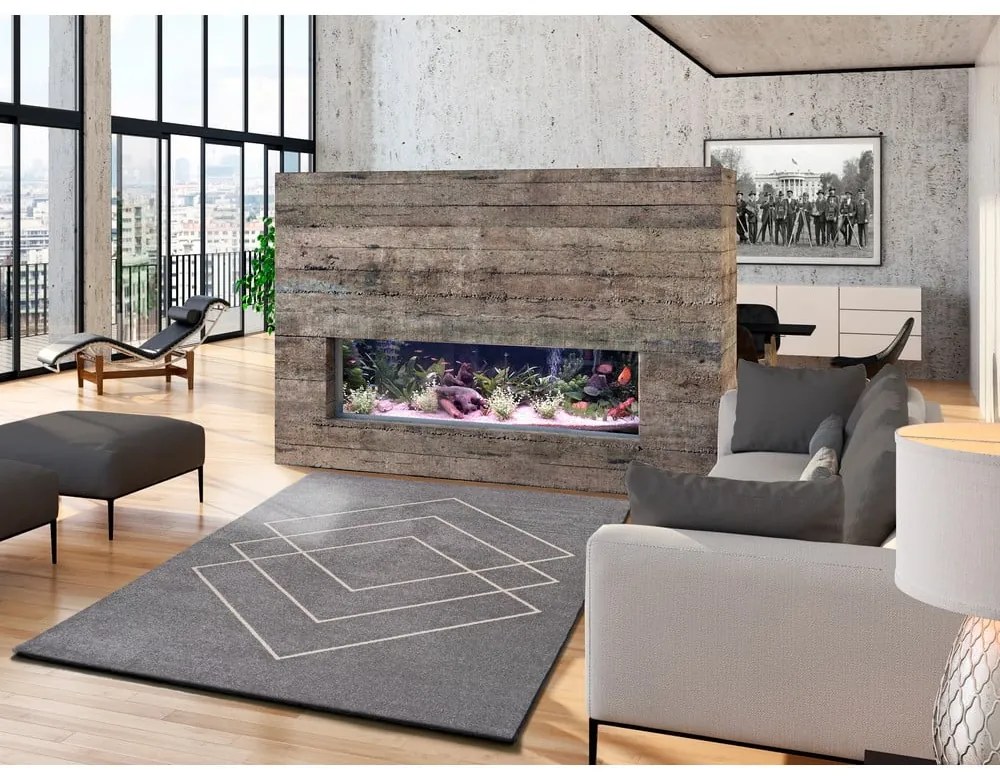 Koberec v striebornej farbe Universal Breda, 110 x 57 cm