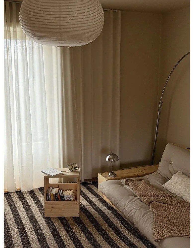 Nočný stolík z borovicového dreva v prírodnej farbe Grab It – Karup Design