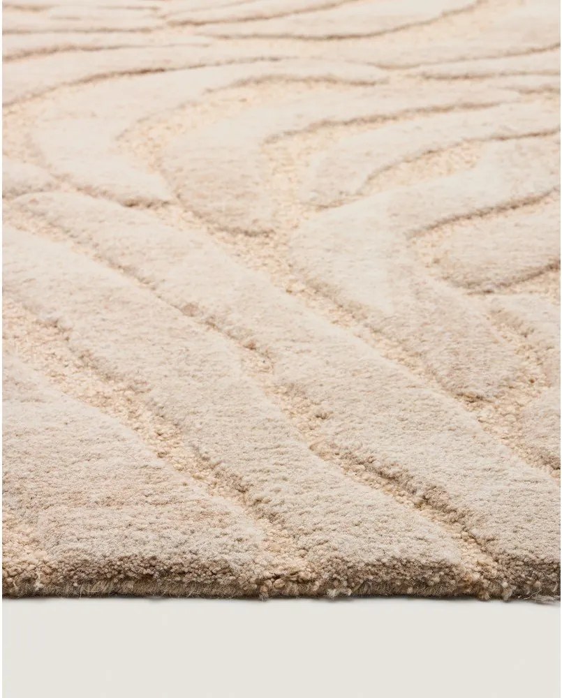 Béžový ručne tkaný koberec s prímesou vlny 160x230 cm Tribet – Kave Home