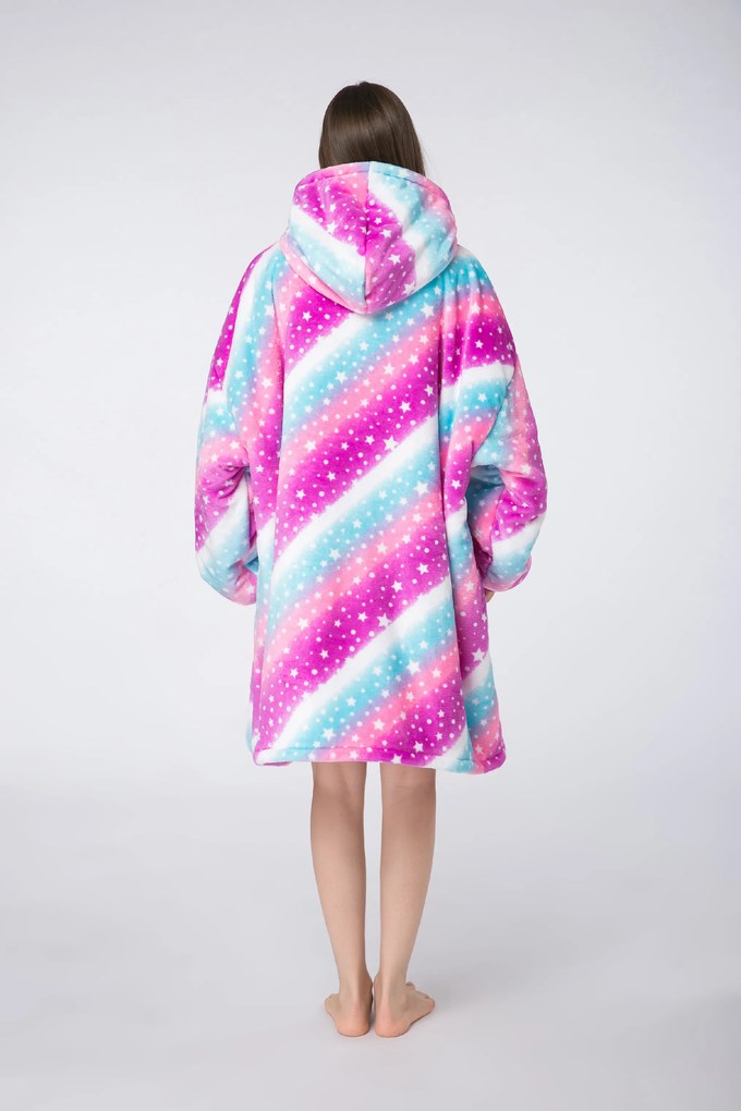 Baránková mikinová deka s rukávmi a kapucňou AURORA farebná