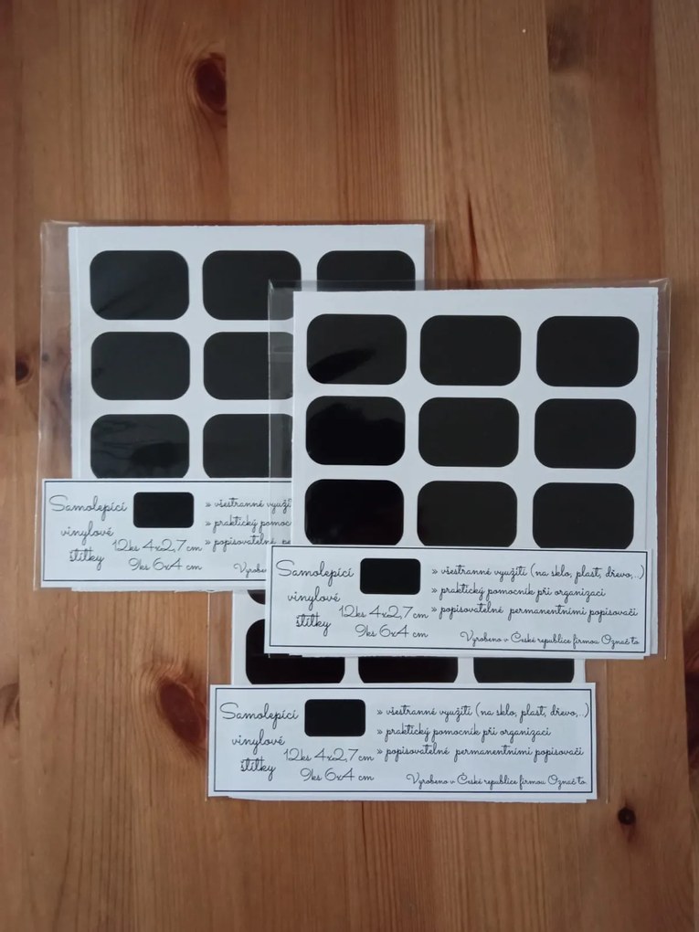 Sada štítkov / nálepiek, štítok čierny Obdĺžnik so zaoblenými rohmi - 18 ks Farba: biela