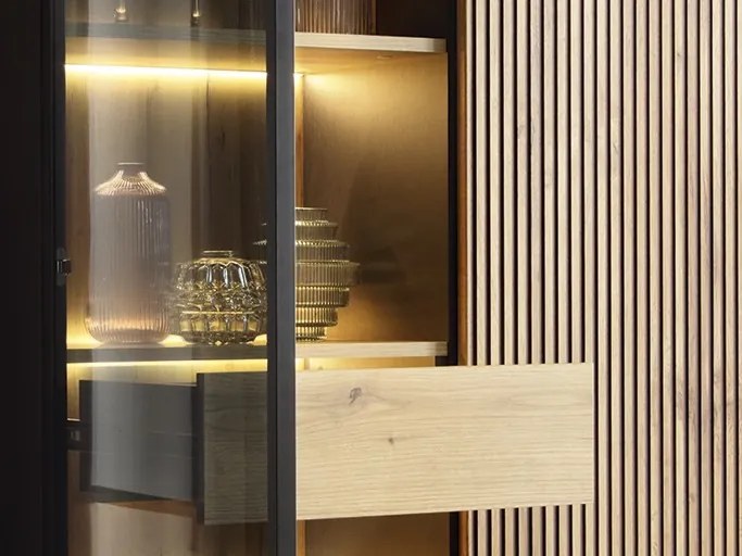 Vitrína Sento, čierna/dub wotan, s osvetlením