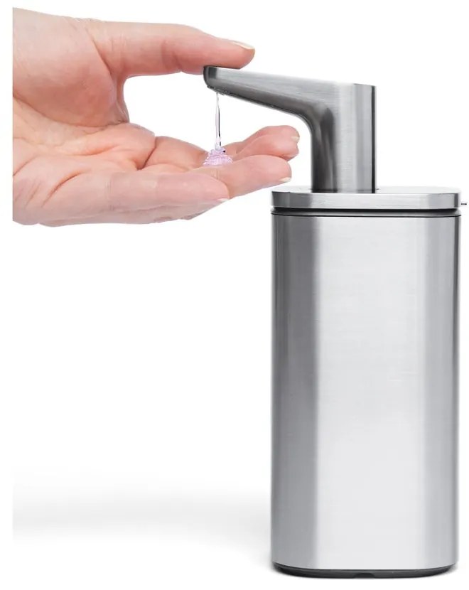 Dávkovač mydla z nerezovej ocele v striebornej farbe 473 ml - simplehuman