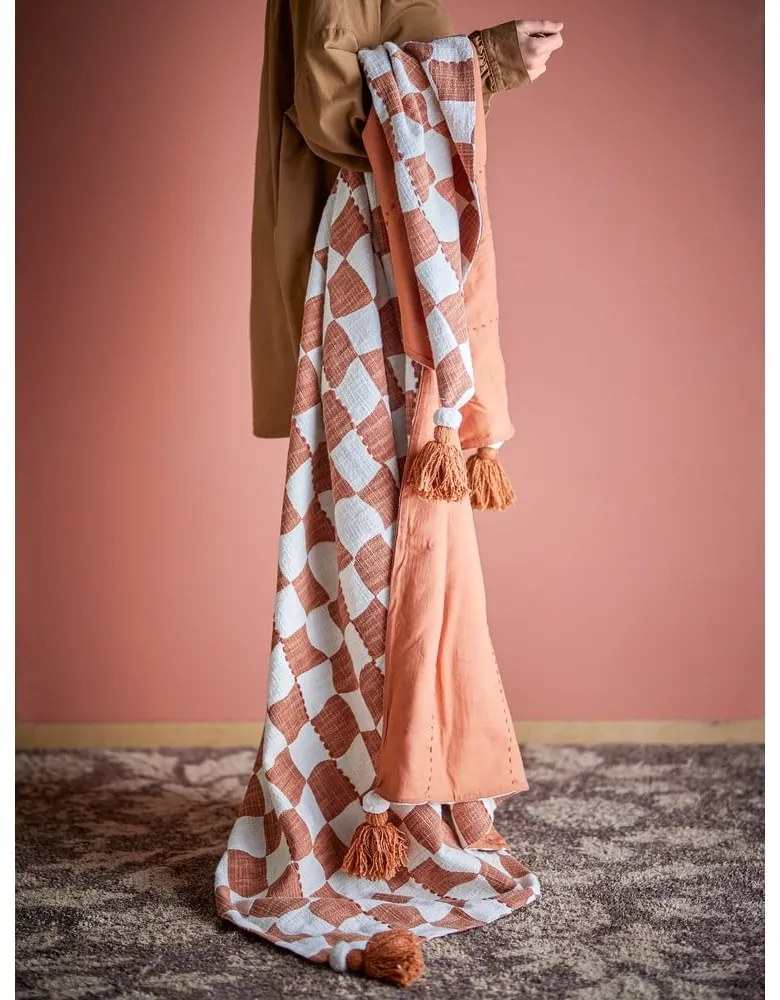 Hnedá/béžová bavlnená deka 130x150 cm Chola – Bloomingville