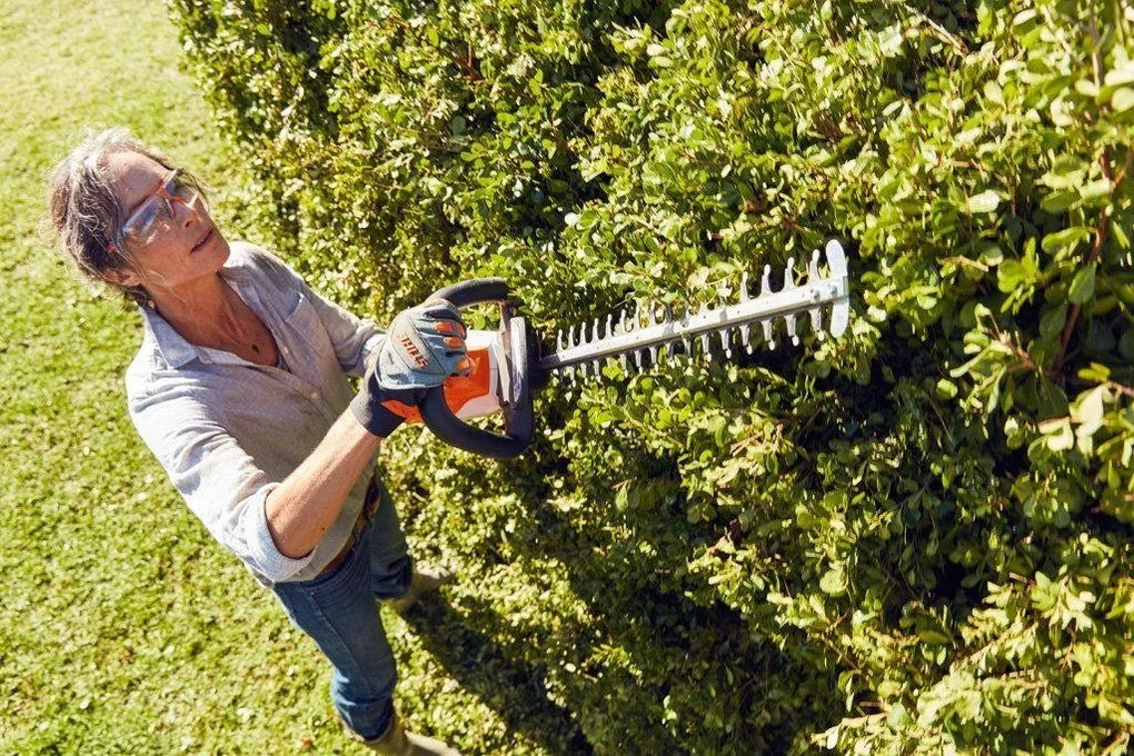 AKU plotostrih 45 cm - STIHL HSA 56; SADA S 2X AK 10; 36 V