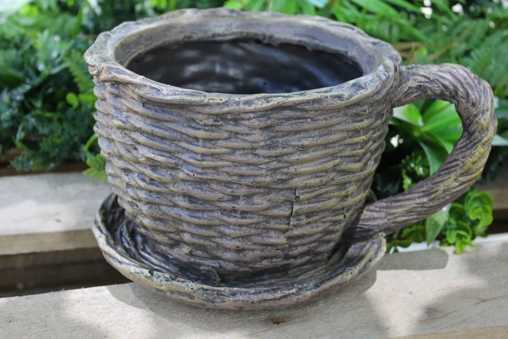 Hnedý keramický kvetináč v dizajne šálky 14cm