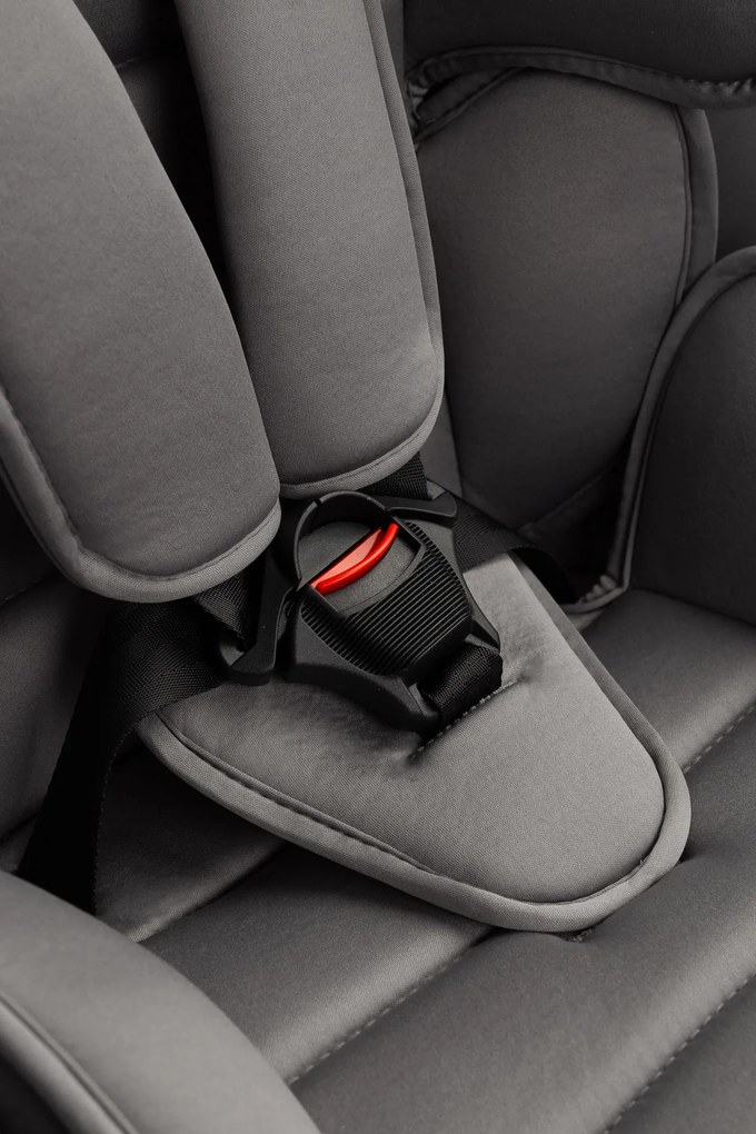 Autosedačka CARETERO FALCON I-size 76-150 cm Farba: Navy