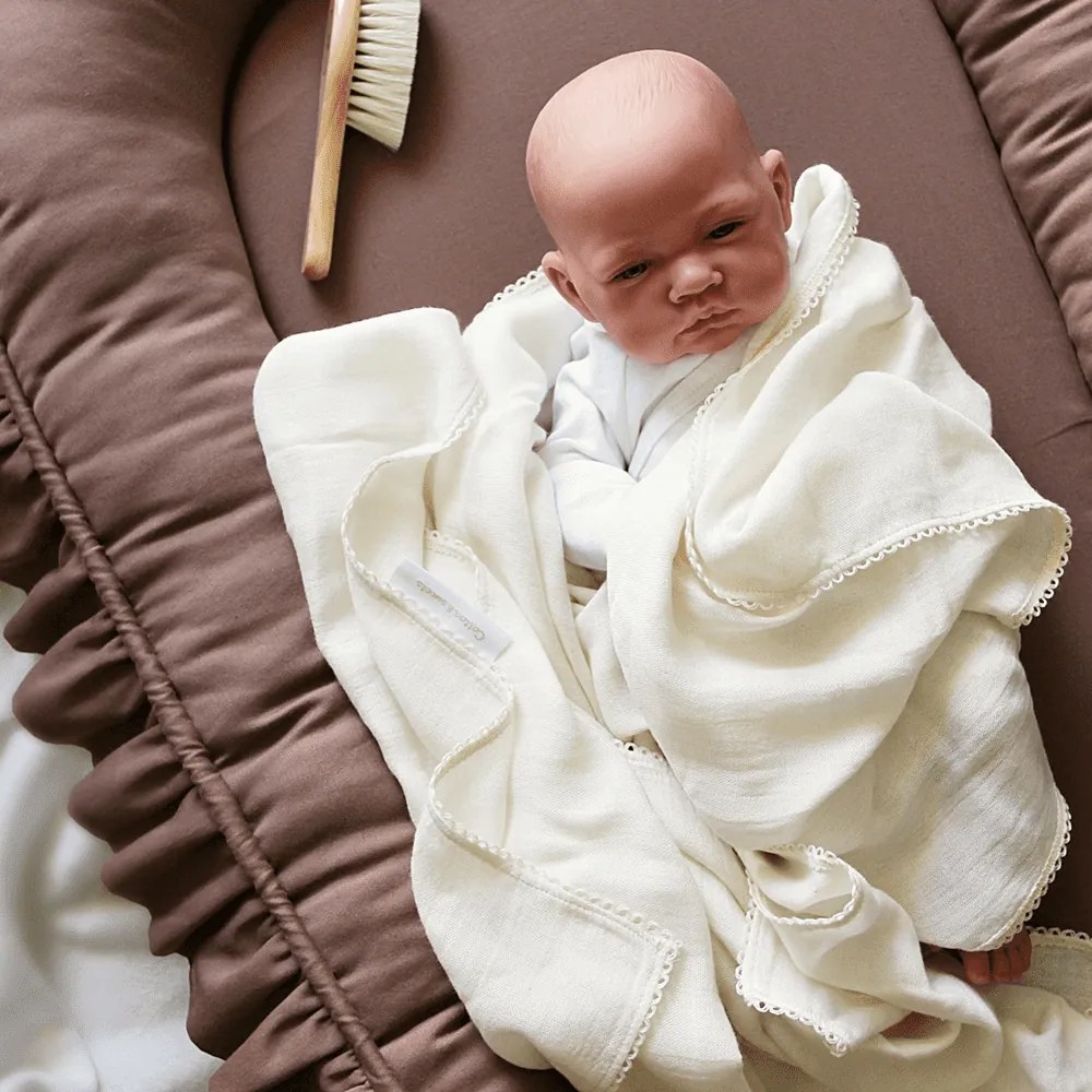 Saténovo bavlnené hniezdo pre bábätká čokoládové