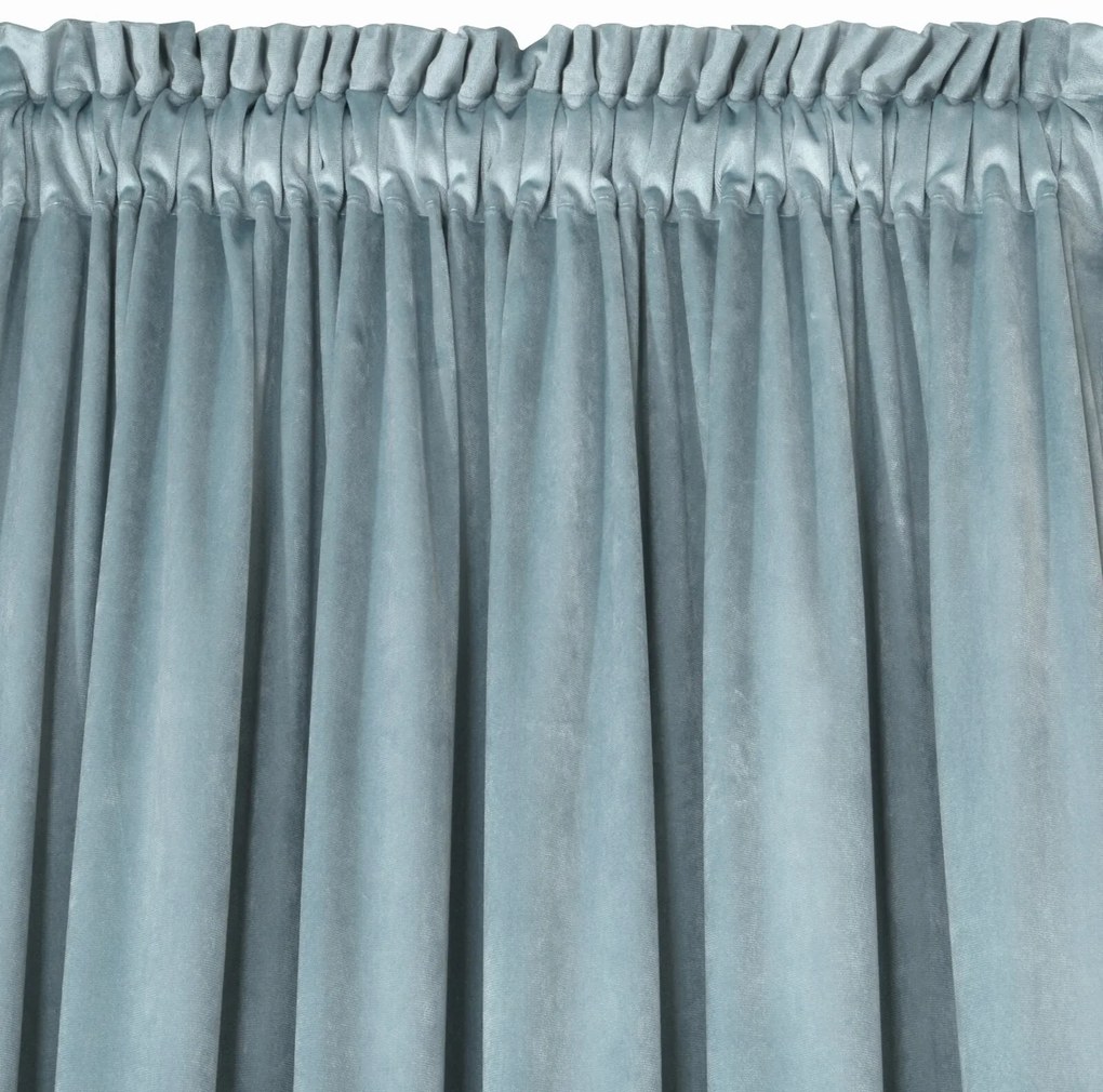 ZATEMŇOVACÍ ZÁVES NA PÁSKE ROSA 140X270 CM BLEDOMODRÁ