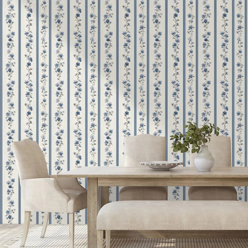 Fototapeta modré kvety na pruhoch