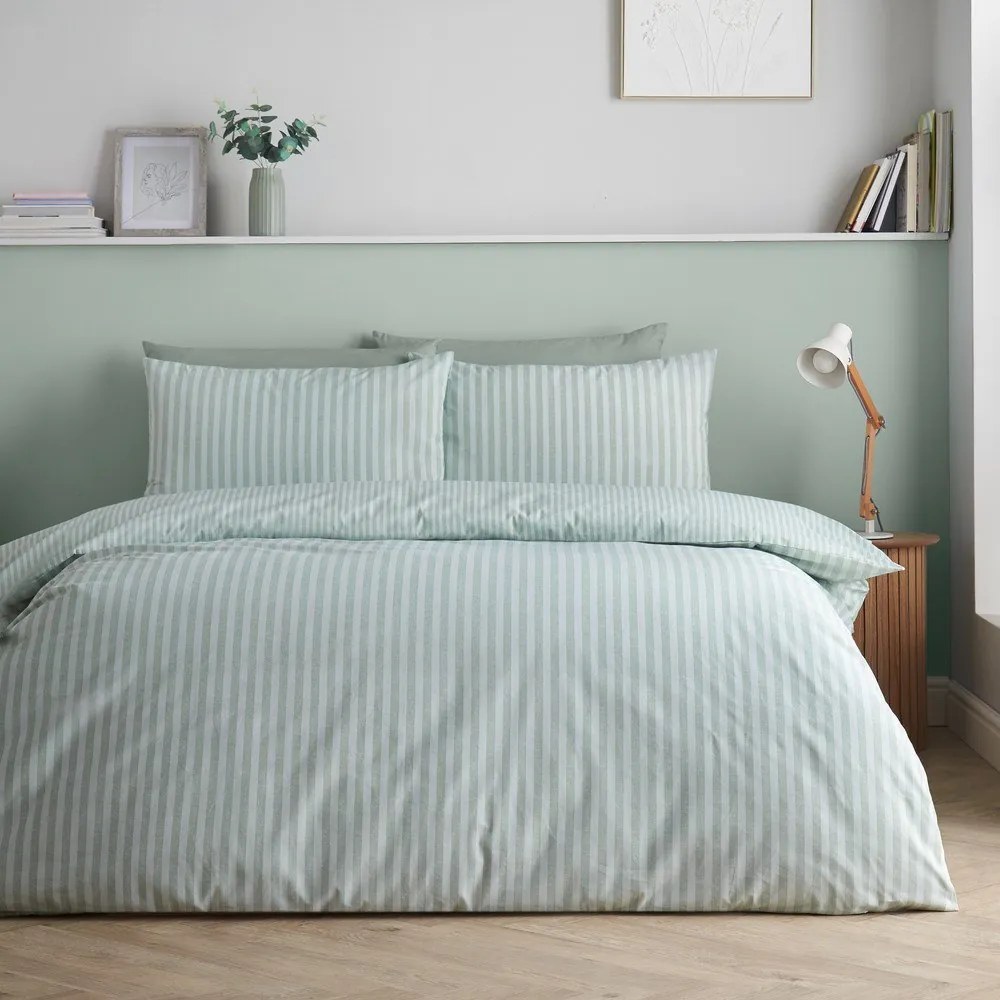 Zelené 3-dielne obliečky na dvojlôžko 200x200 cm Epping Textured Stripe – Catherine Lansfield