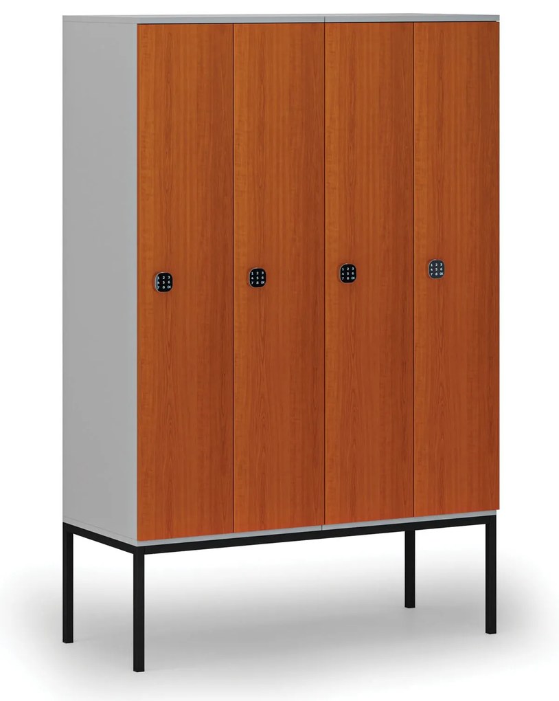 Drevená šatníková skrinka S4 s podnožou, 4 oddiely, 1871 x 1200 x 500 mm, demont, kódový zámok, sivá/čerešňa