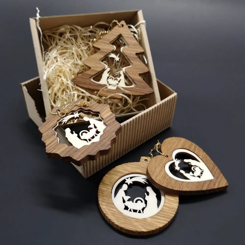 AMADEA Vianočný set - drevených ozdôb - vklad betlehem - 4 druhy + krabička